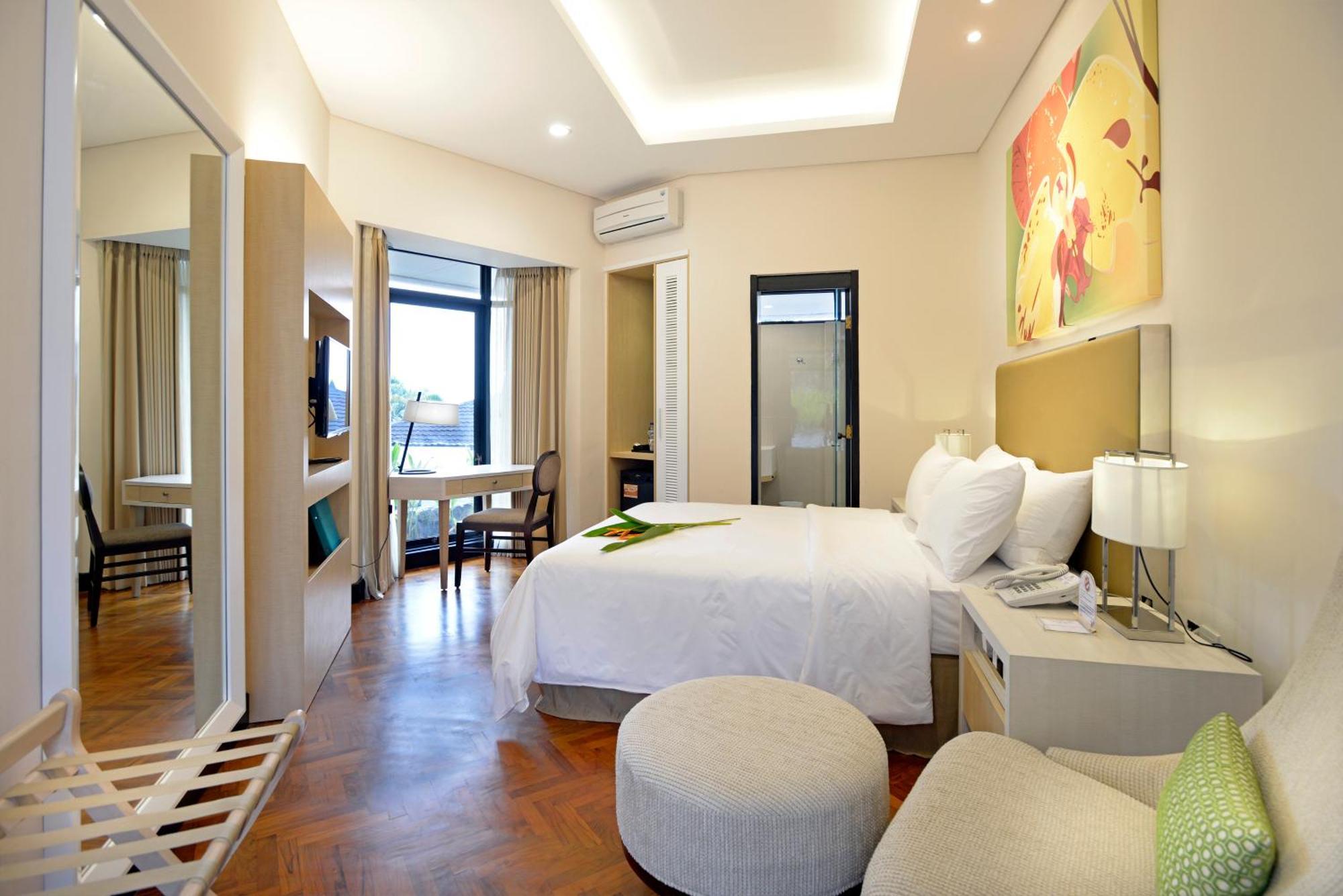 Surya Hotel & Cottages Prigen Εξωτερικό φωτογραφία