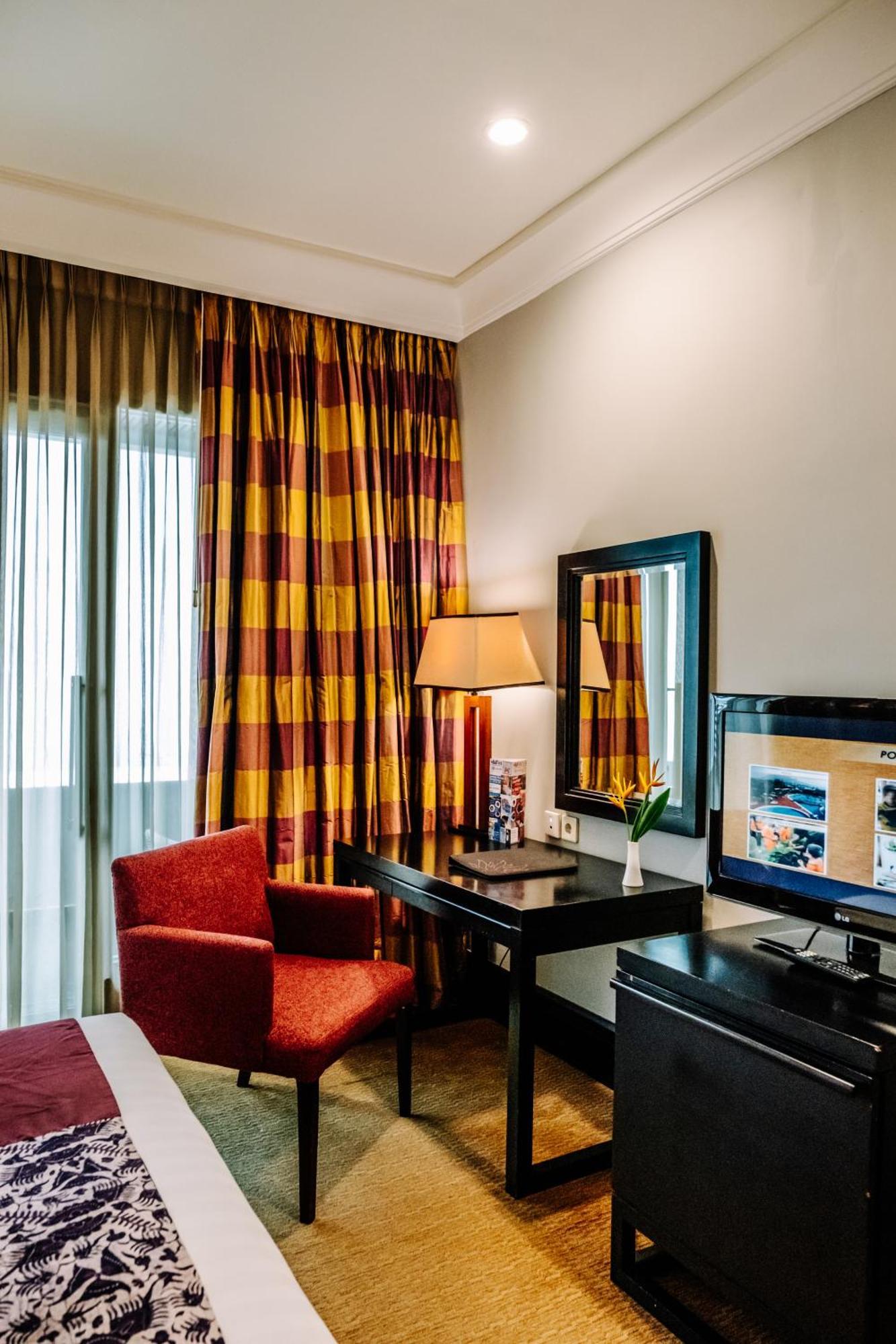Surya Hotel & Cottages Prigen Εξωτερικό φωτογραφία