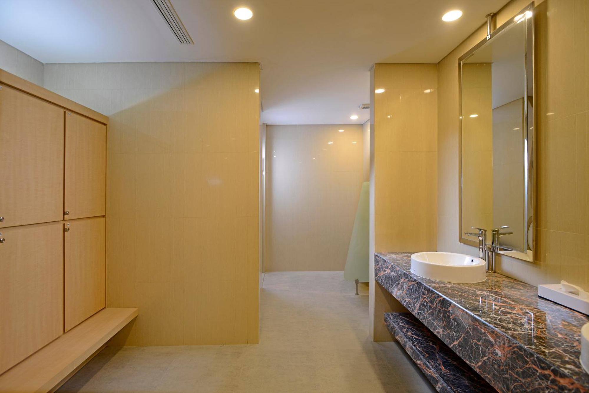 Surya Hotel & Cottages Prigen Εξωτερικό φωτογραφία
