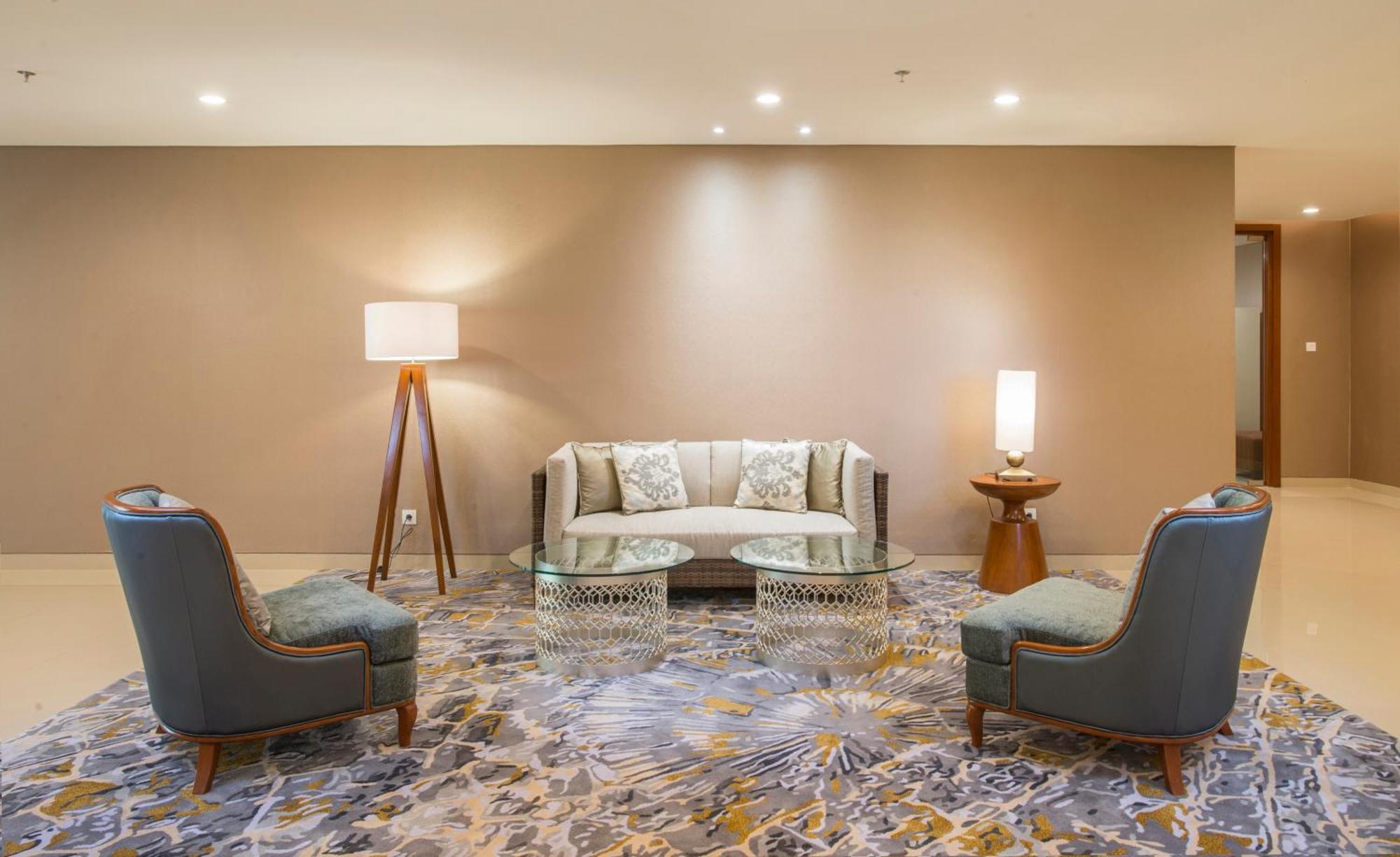 Surya Hotel & Cottages Prigen Εξωτερικό φωτογραφία