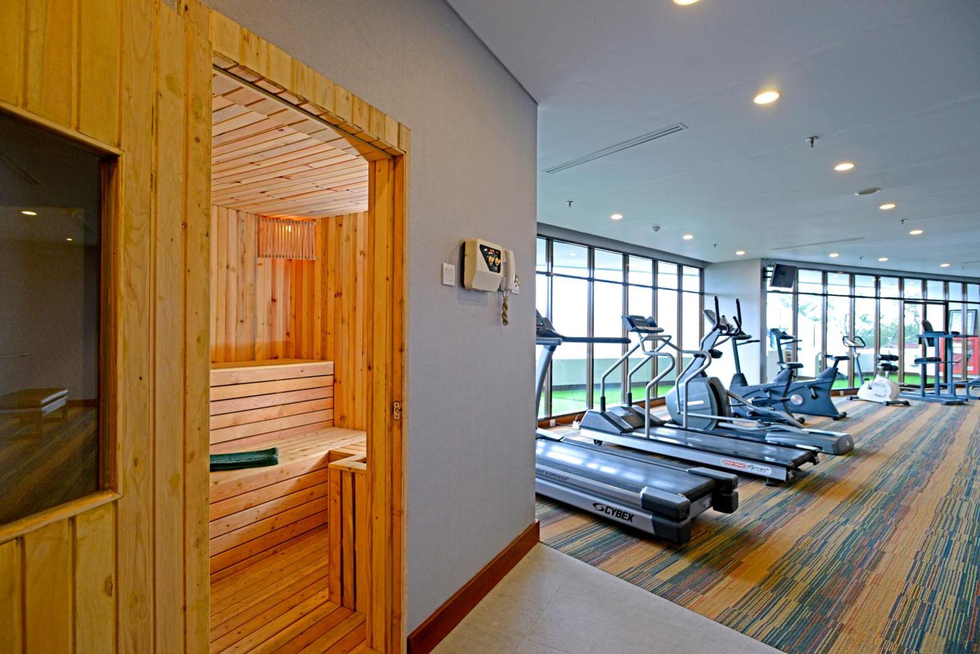 Surya Hotel & Cottages Prigen Εξωτερικό φωτογραφία