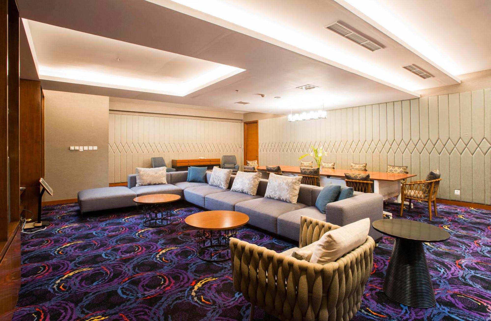 Surya Hotel & Cottages Prigen Εξωτερικό φωτογραφία